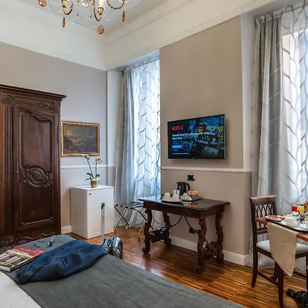 I Tre Moschettieri - D'artagnan Luxury 住宿加早餐酒店 4*