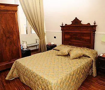 이 트레 모체티에리 B&B