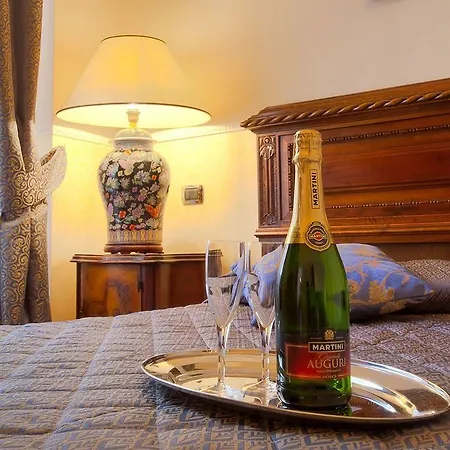 이 트레 모체티에리 B&B 3*